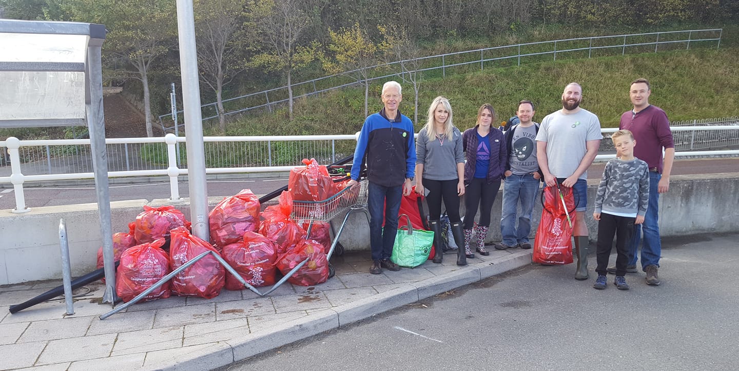 Volunteers cleaning the Dingle in Colwyn Bay